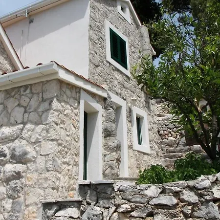 Sweet Shelter With Jacuzzi *