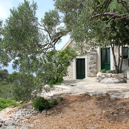 Sweet Shelter With Jacuzzi 別荘 *